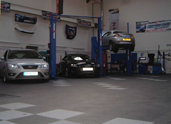 Pumaspeed's brand new workshop